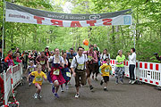 Trachten- und Lederhosn-Lauf (Foto: MartiN Schmitz)